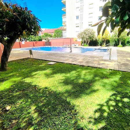 Piso Centrico En Avenida Principal מארבלה