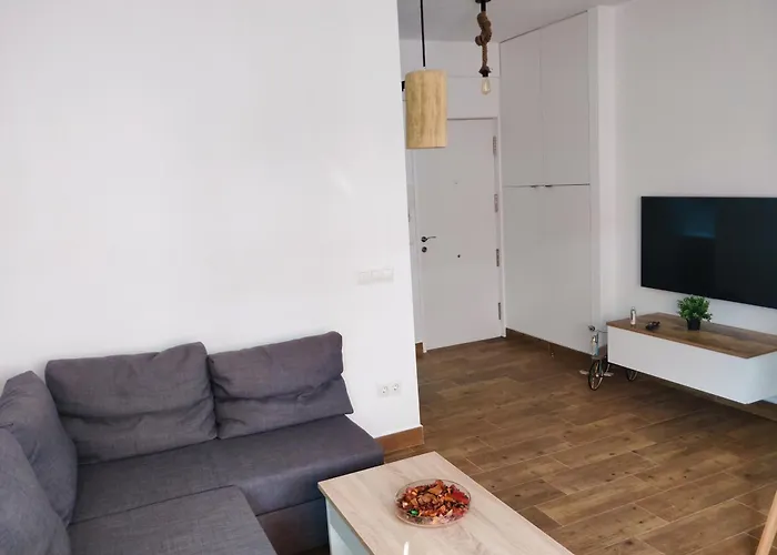 Apartment Piso Centrico En Avenida Principal *