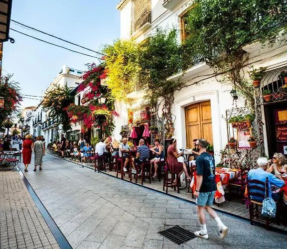Apartment Piso Centrico En Avenida Principal Marbella