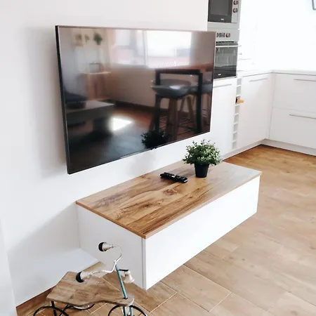 Piso Centrico En Avenida Principal * Marbella